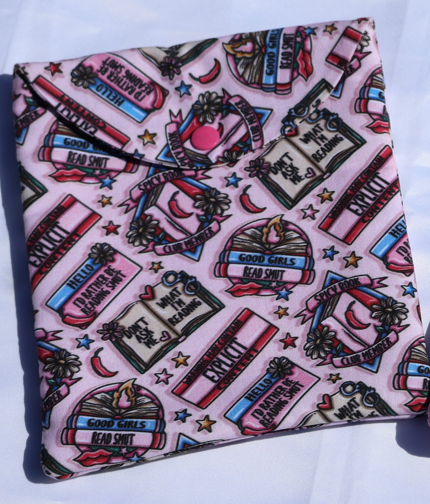 Good Girls Read Smut Kindle Sleeve