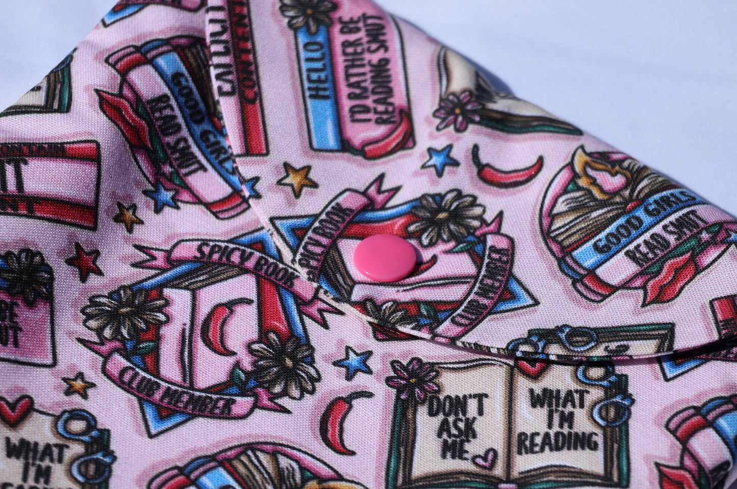 Good Girls Read Smut Kindle Sleeve